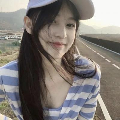 三个扑火的少年